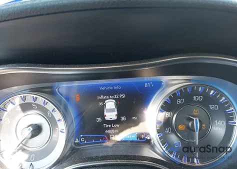 2019 Chrysler 300 Limited from USA, damaged, VIN 2C3CCAEG8KH689658